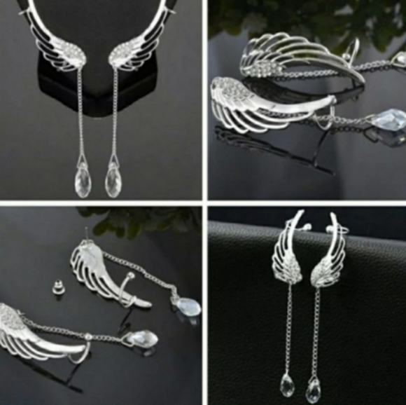 Crystal Angel Wings Earrings😇🤍 - Picture 3 of 3